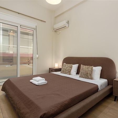 Cozy New Apartment Nearby Metro アテネ エクステリア 写真